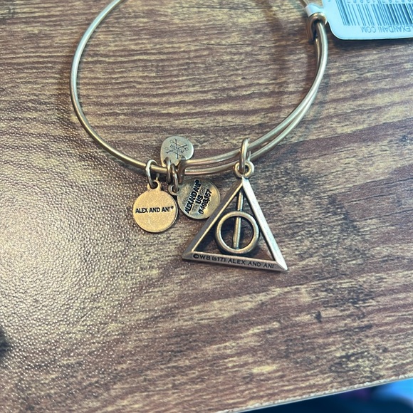 New Harry Potter Deathly Hallows Alex & Ani Bracelet - Picture 2 of 3